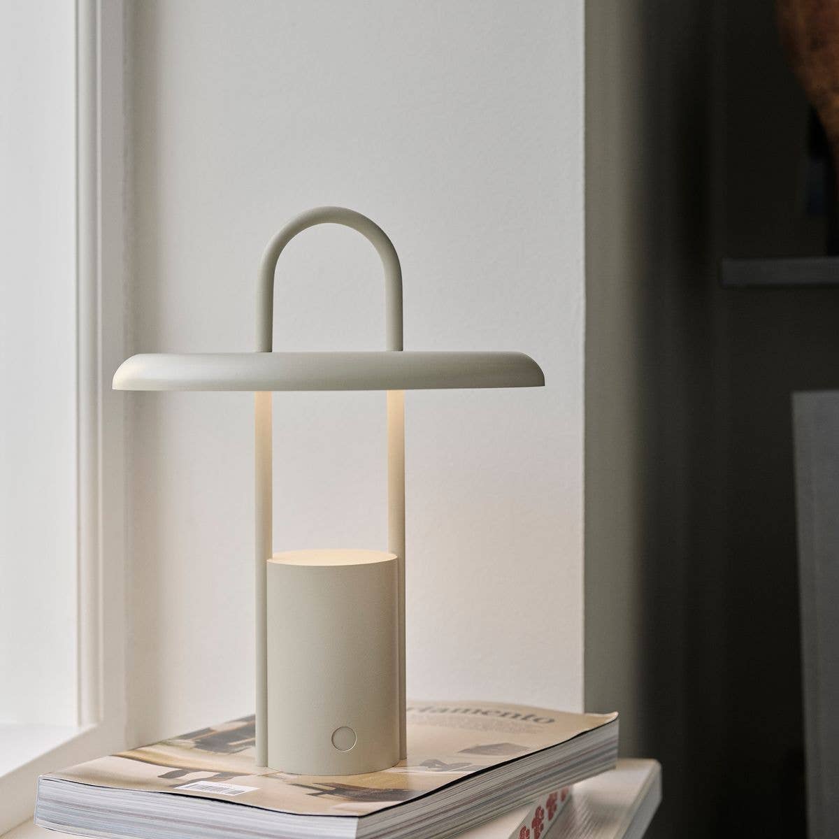 Stelton Pier LED Accent/Desk Lamp in Sand