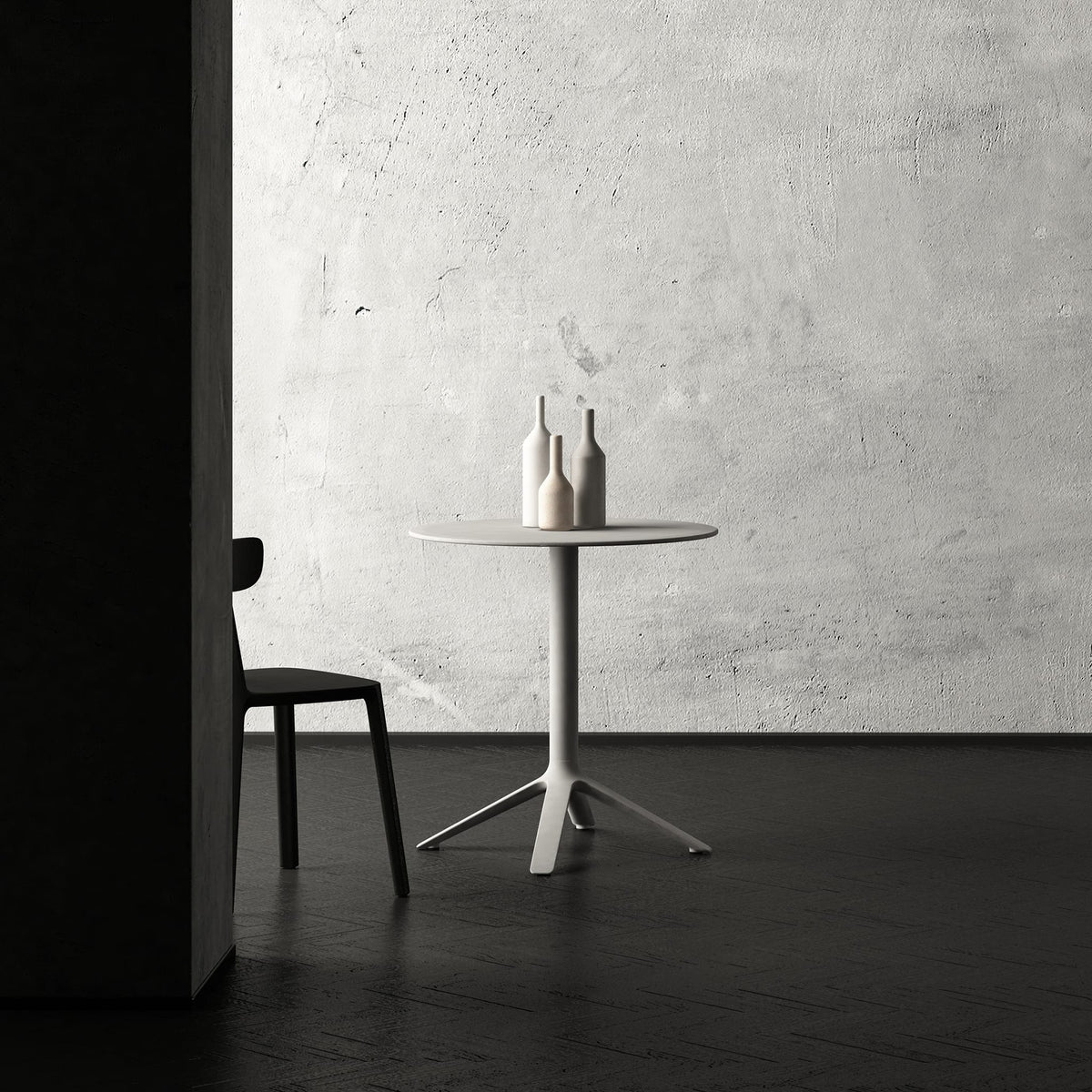 EEX Round Dining Table&lt;br&gt; Indoor &amp; Outdoor Use