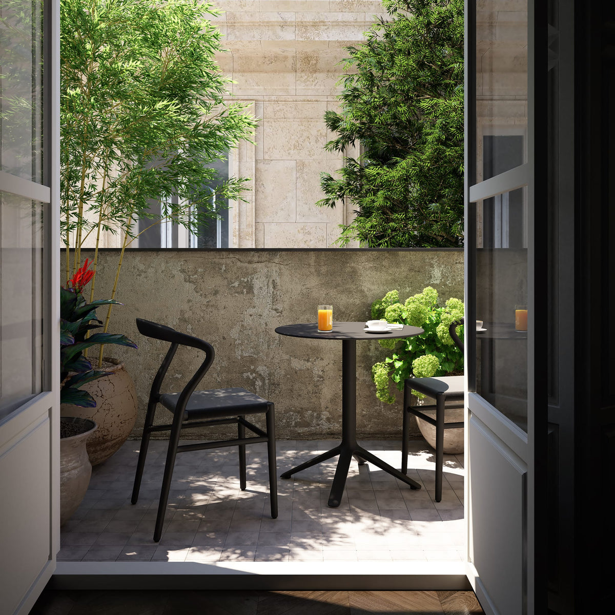 EEX Round Dining Table&lt;br&gt; Indoor &amp; Outdoor Use