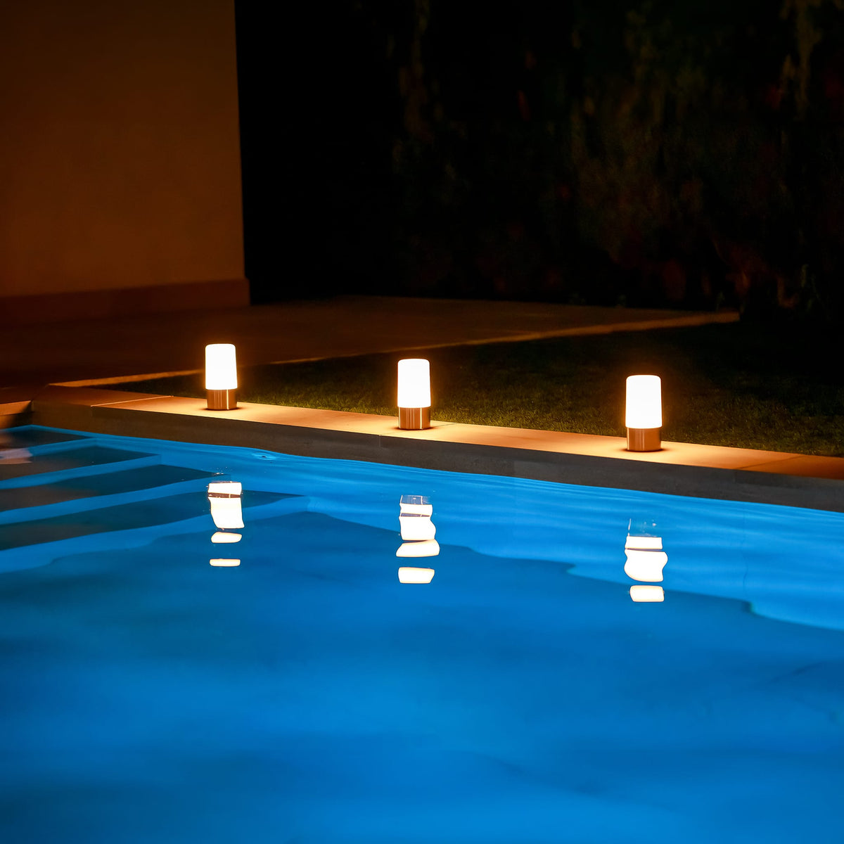 Maia&lt;br&gt; Rechargeable Table Lamp