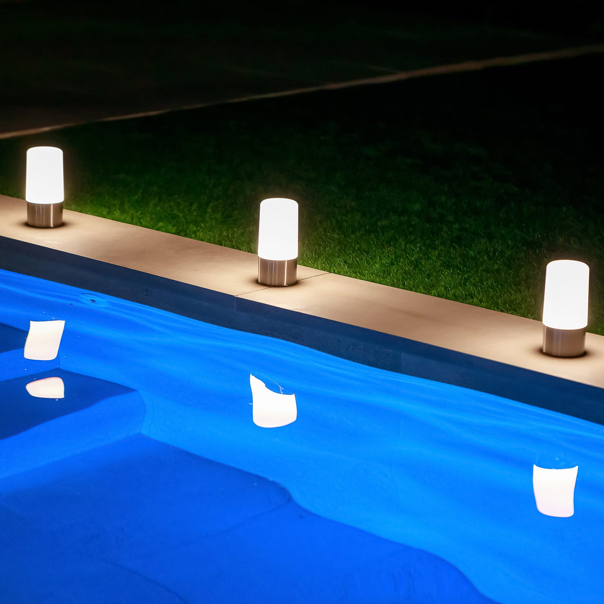 Maia&lt;br&gt; Rechargeable Table Lamp
