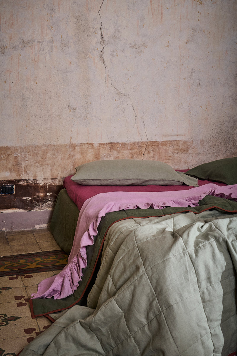 NEW - Fuchsia Fitted Sheet