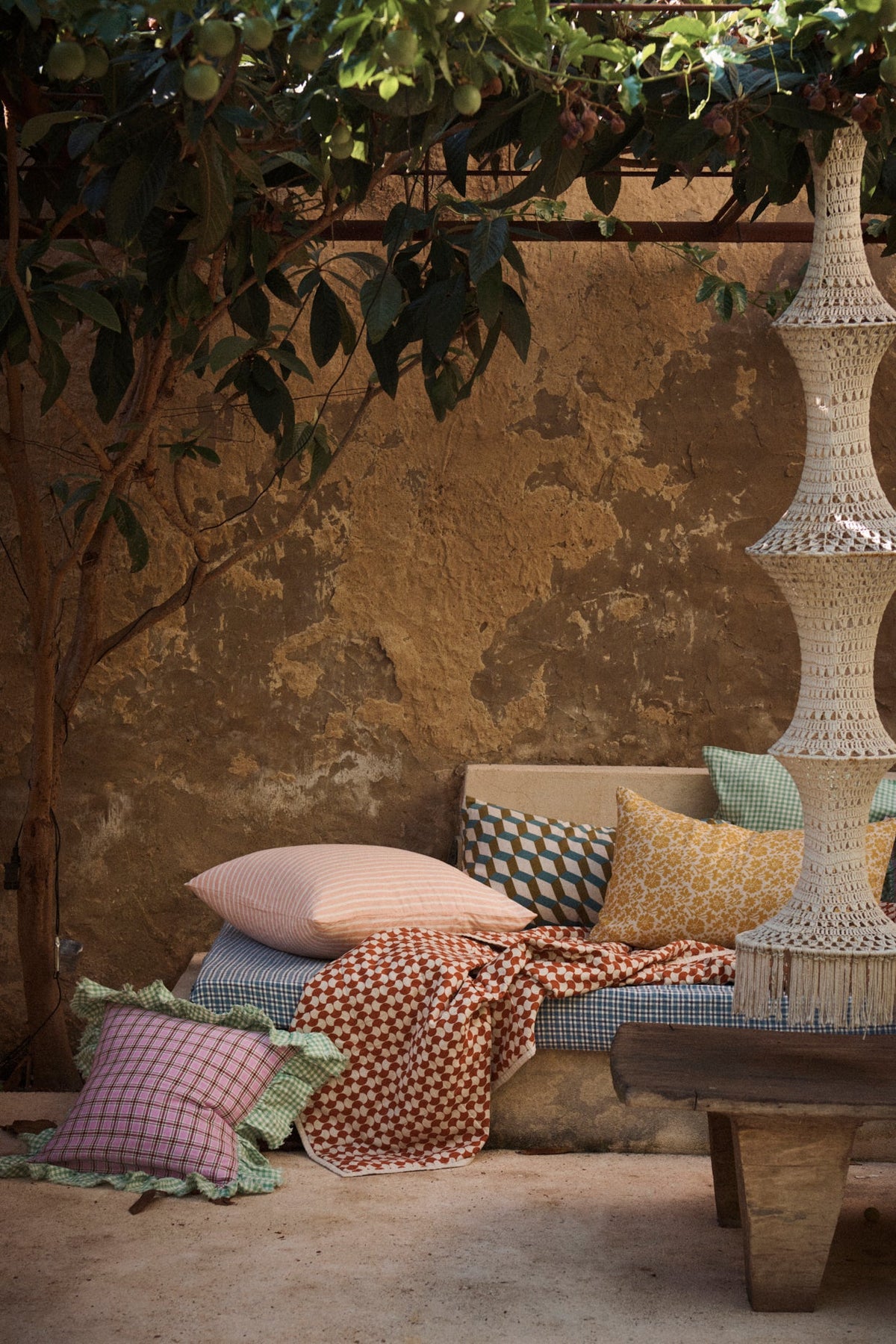 Marmelatta Full Ruffle Cushion