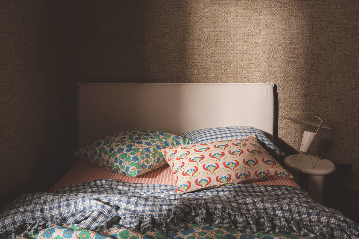 NEW - Addis Check Flat Sheet