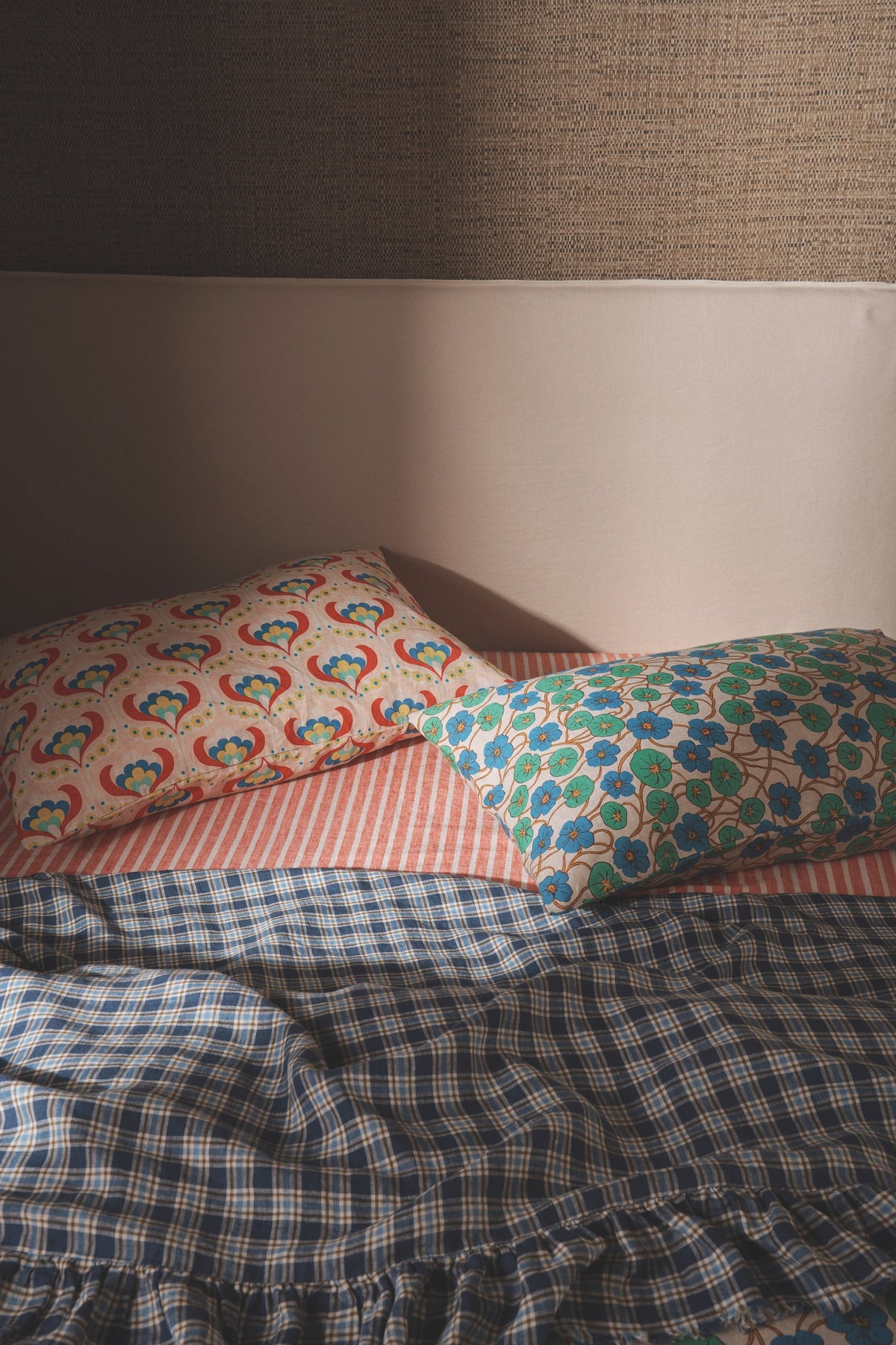 NEW - Addis Check Flat Sheet