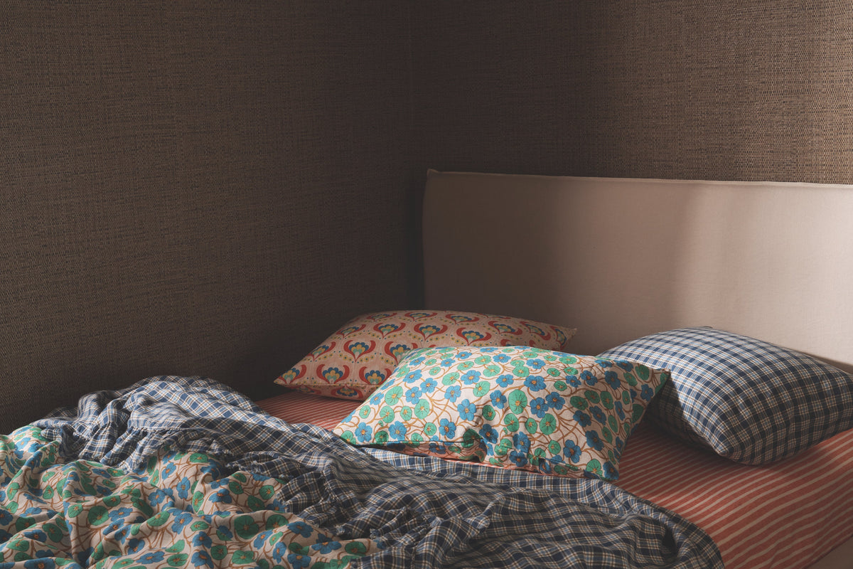 NEW - Addis Check Flat Sheet
