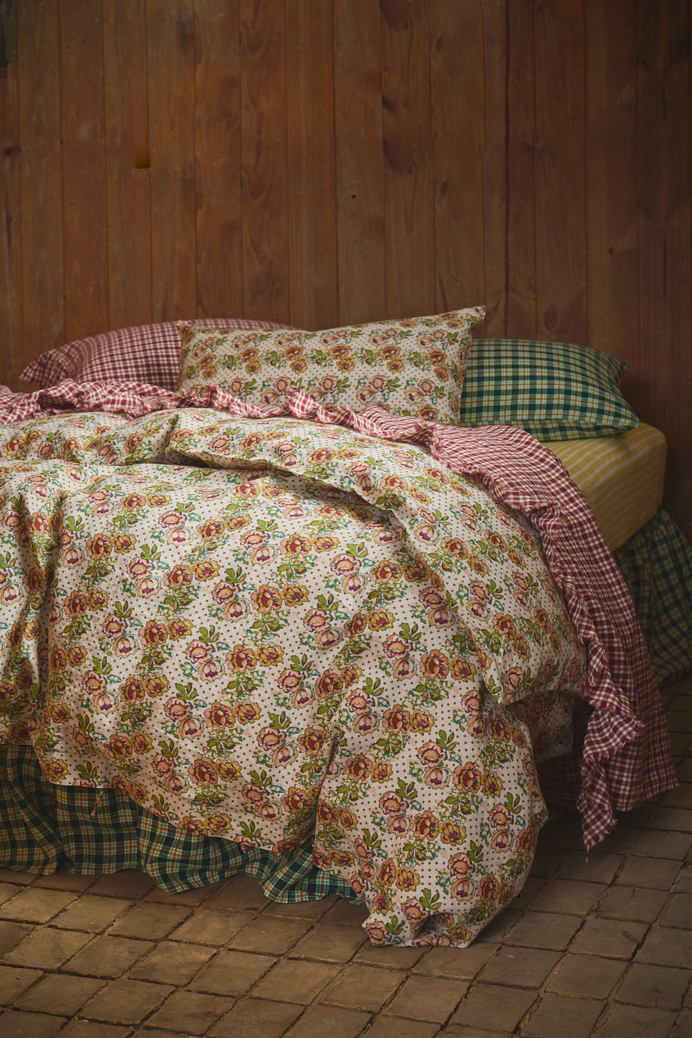 NEW - Banksia Check Pillowcase Sets