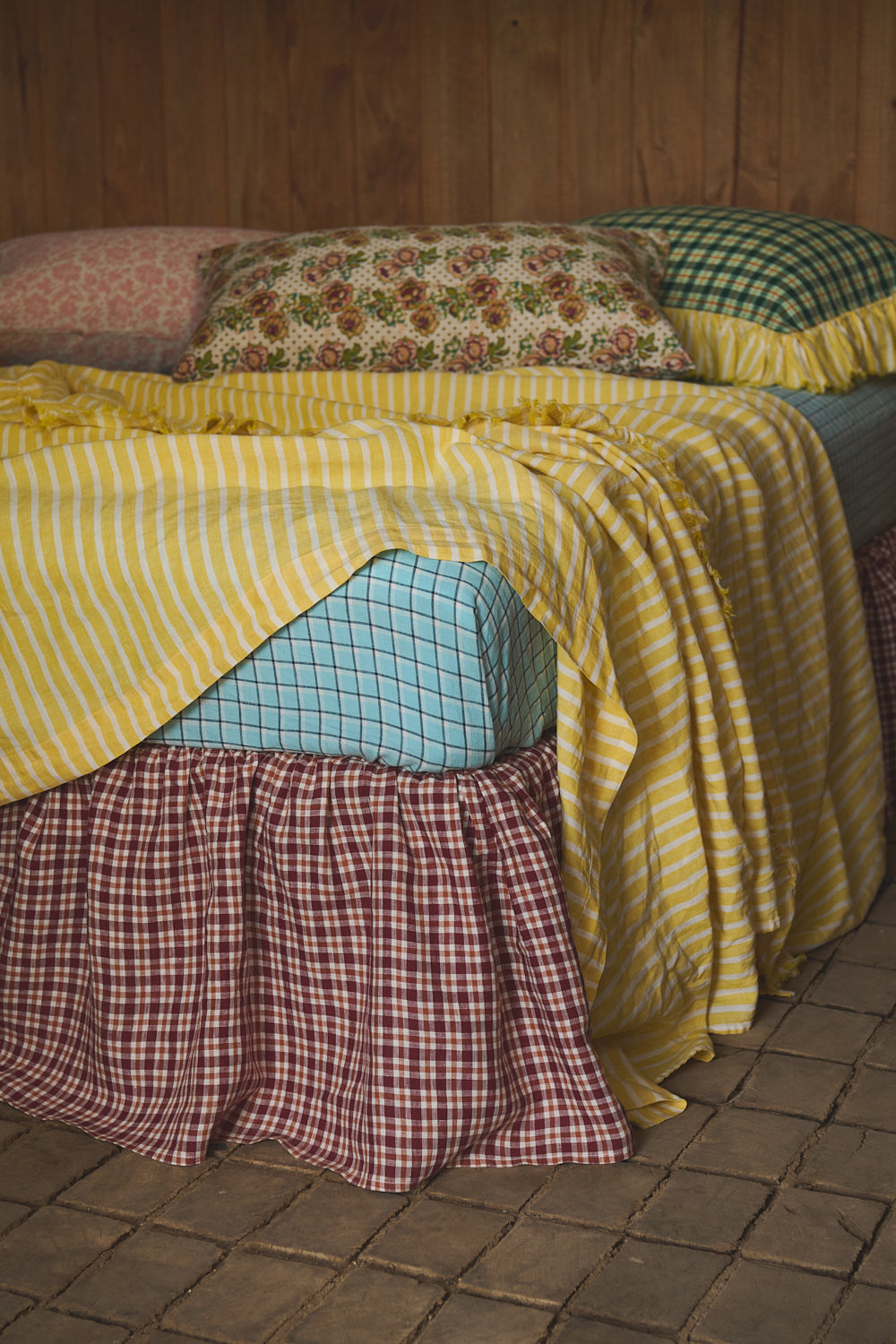 NEW - Fairywren Check Fitted Sheet