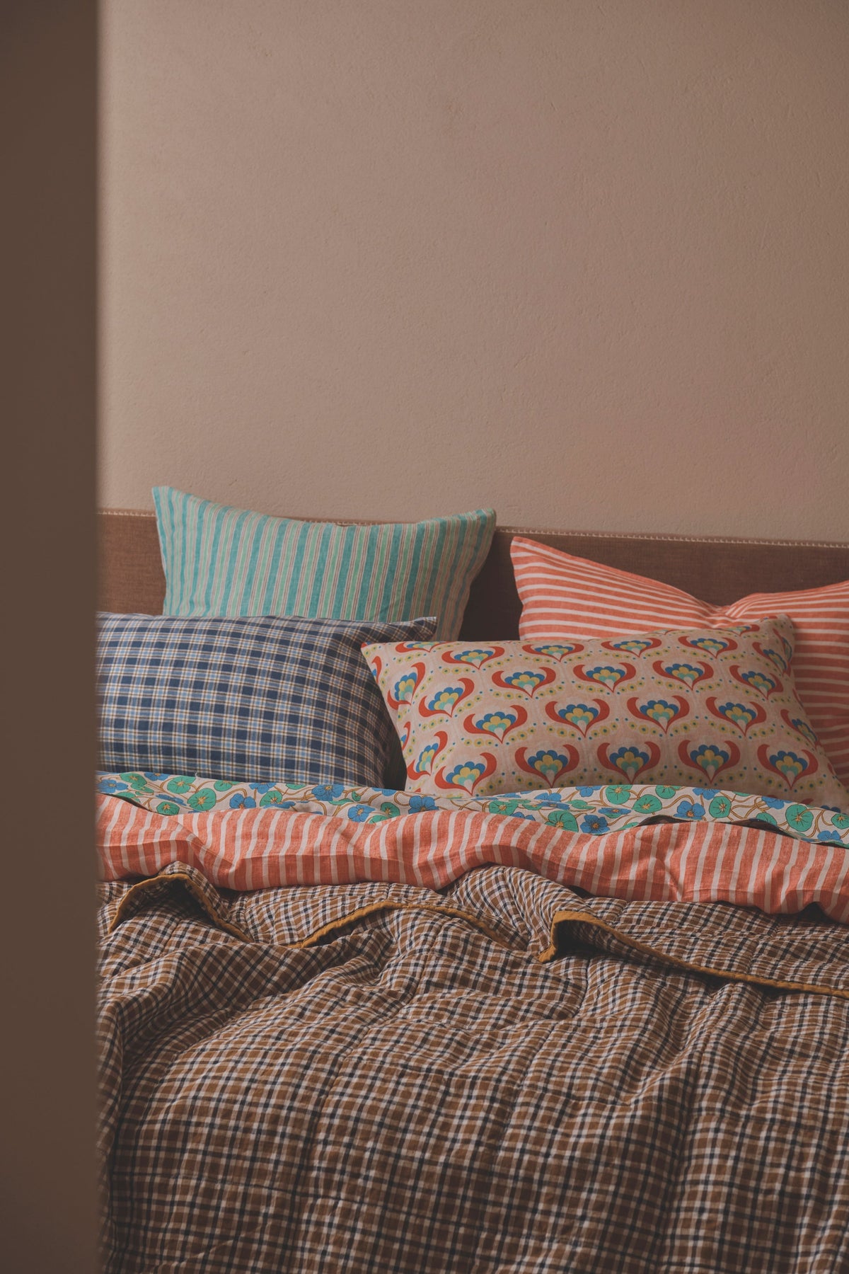 NEW - Sparrows Double Sided Quilt