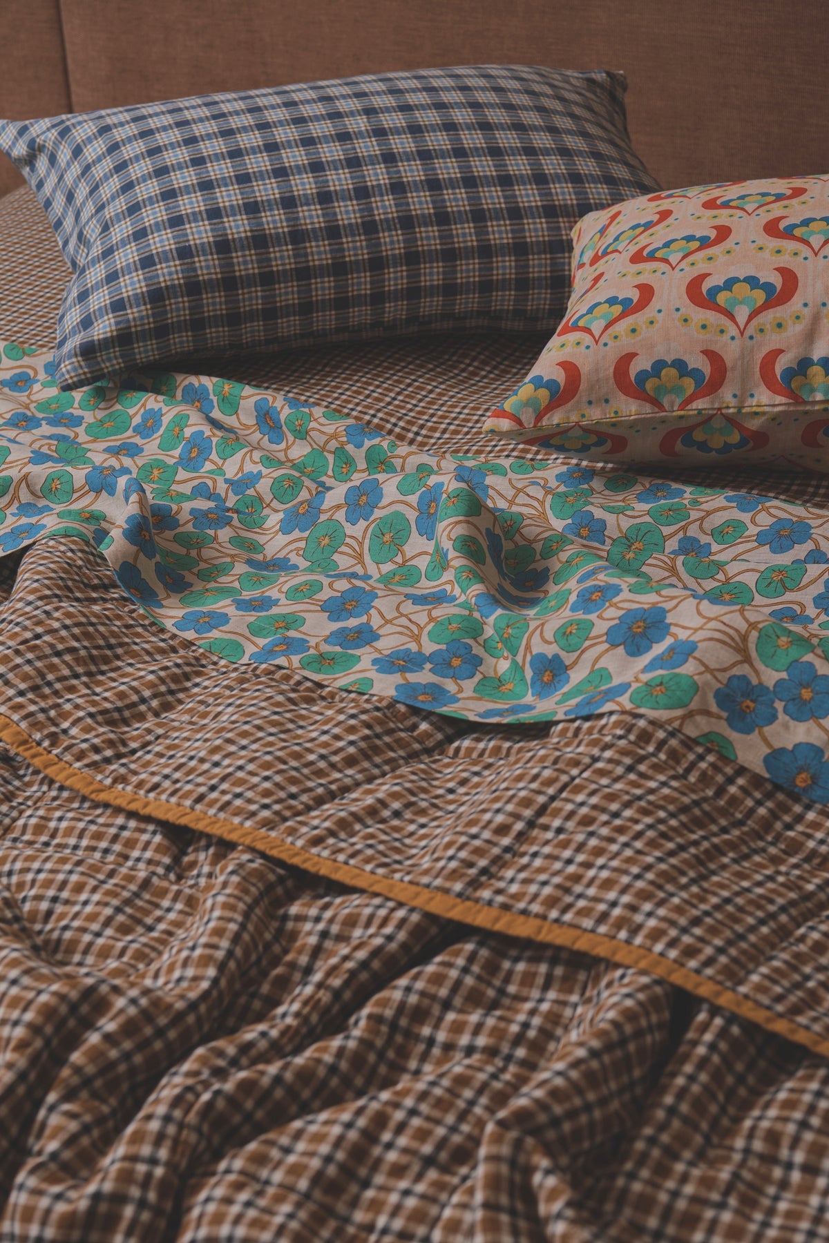 NEW - Sparrows Check Fitted Sheet