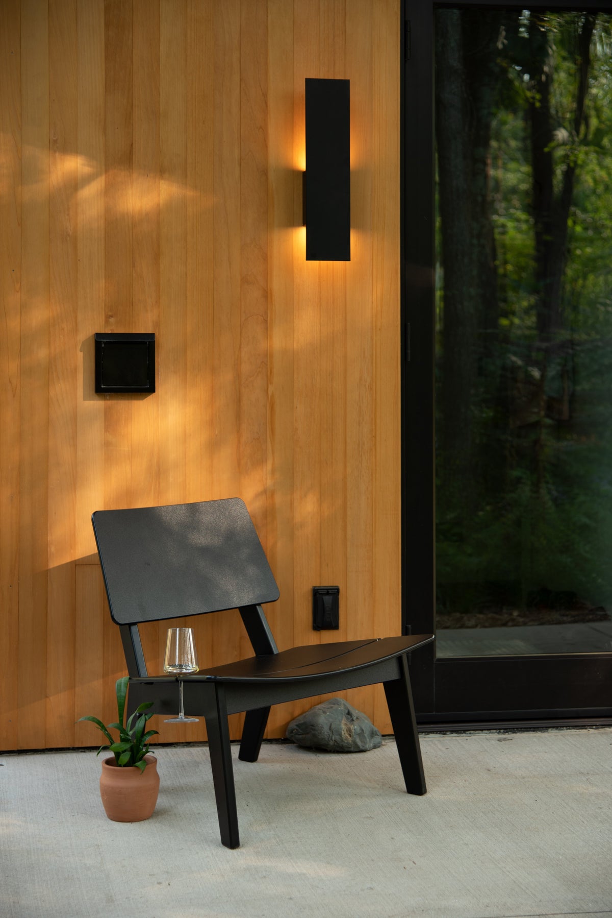 https://cdn.shopify.com/s/files/1/0369/6721/9340/files/birchbox_lago-2853.jpg?v=1755617175