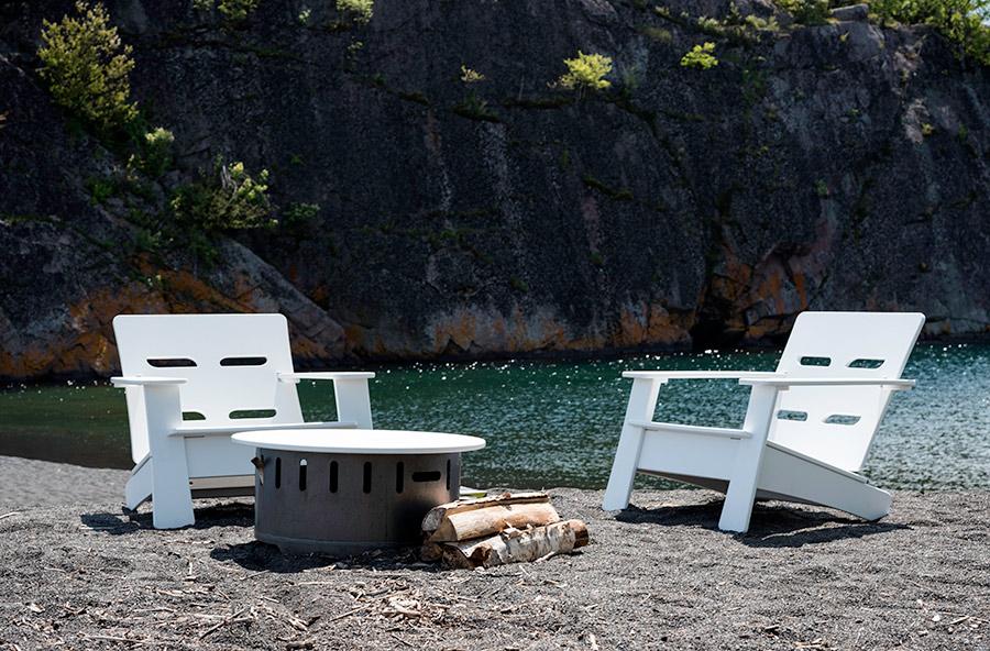 https://cdn.shopify.com/s/files/1/0369/6721/9340/products/cabrios_blacksandbeach_0659.jpg?v=1741634867
