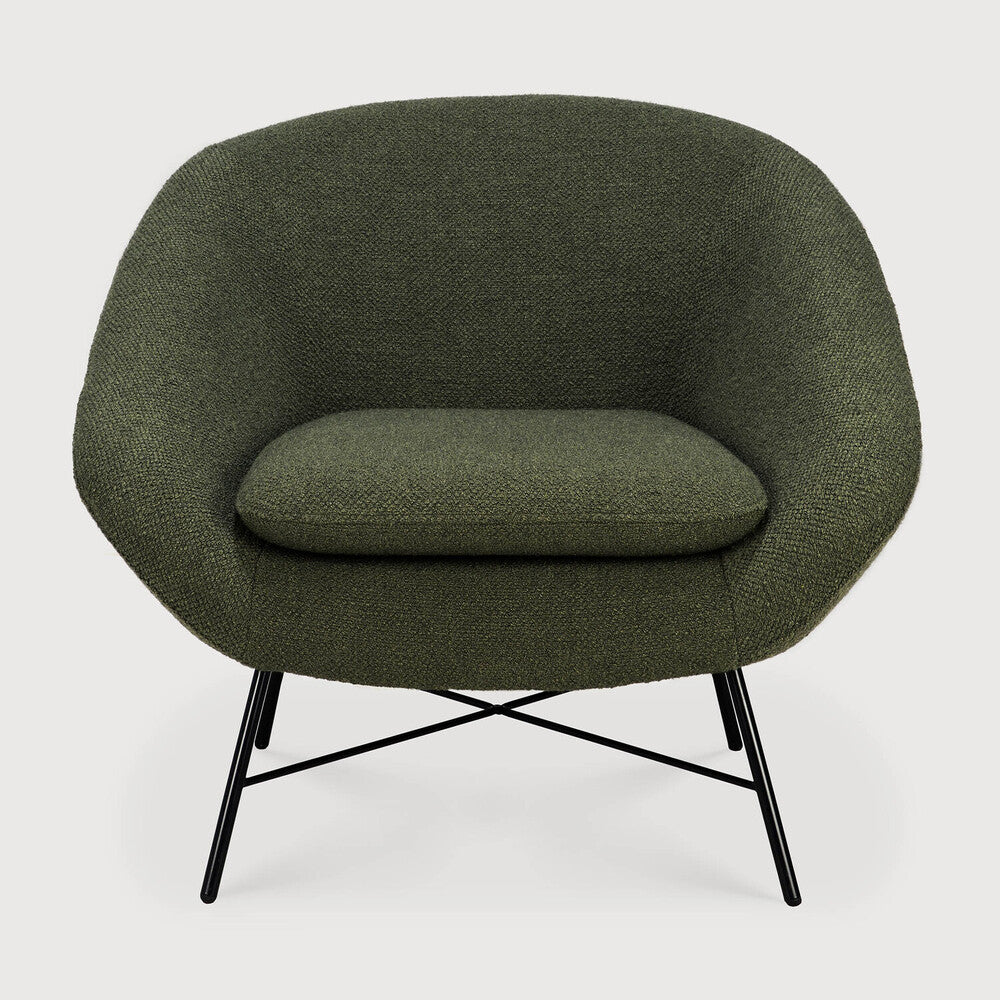 https://media.ethnicraft.com/sys-master/s3_product_medias/hd1/h12/8884340424734/product_wf_20136_Barrow_lounge_chair_Pine_Green_fabric_front_WEB.jpg